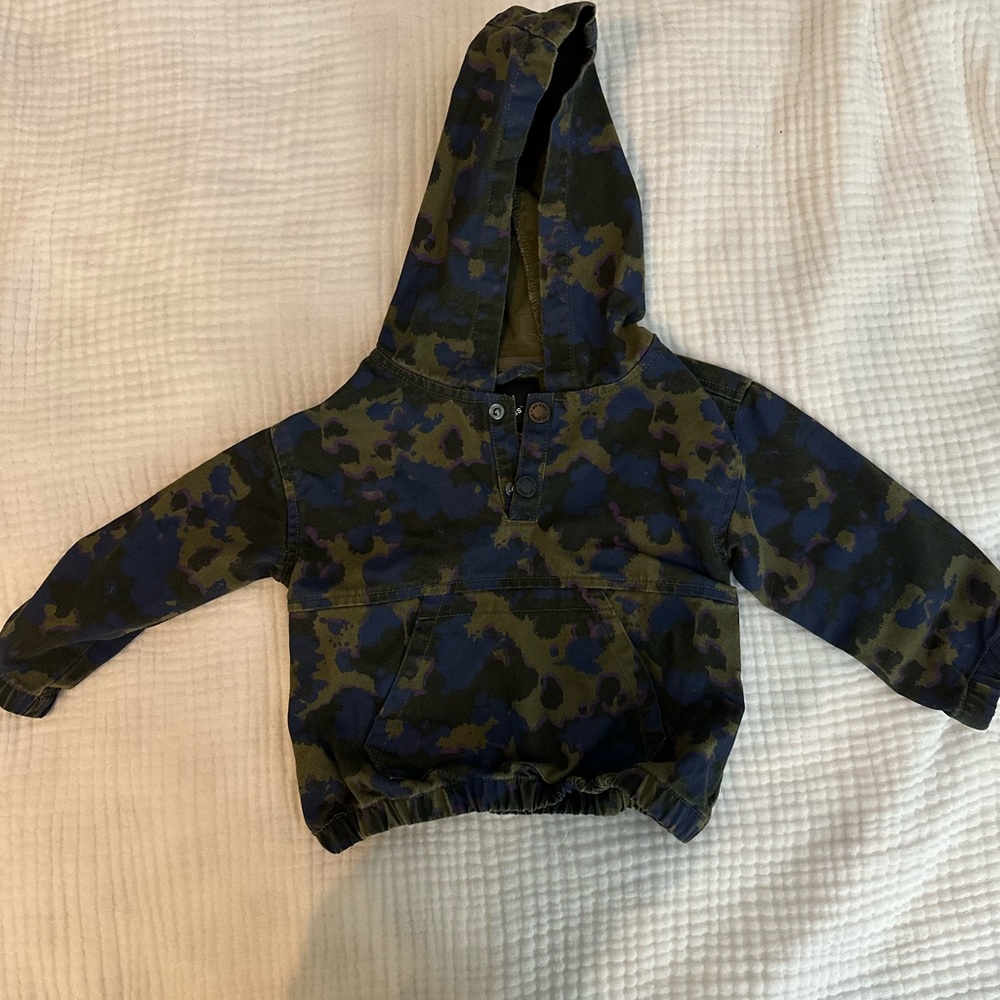 ART CLASS hooded jacket